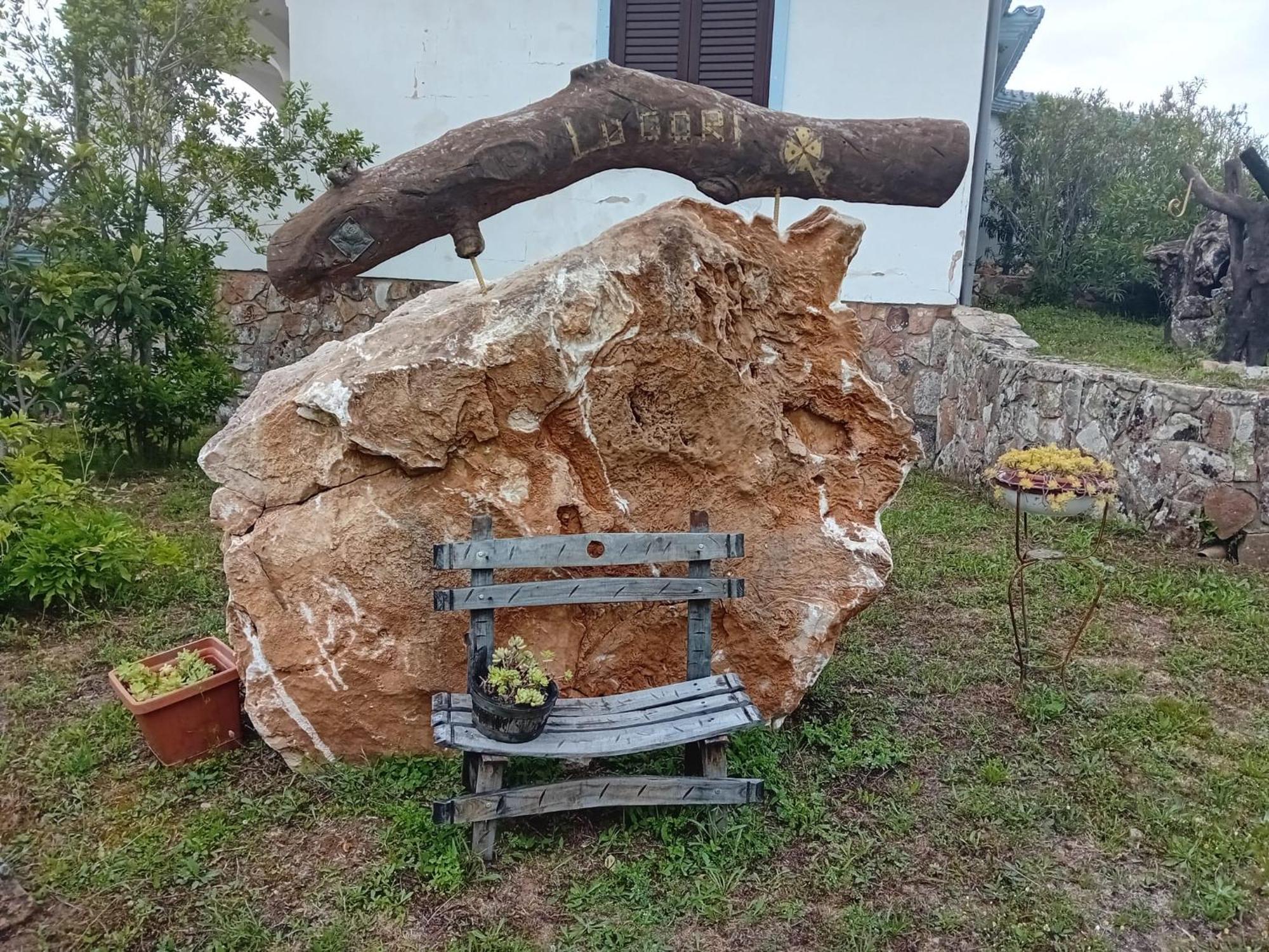 לינה וארוחת בוקר Seùlo Lugori מראה חיצוני תמונה